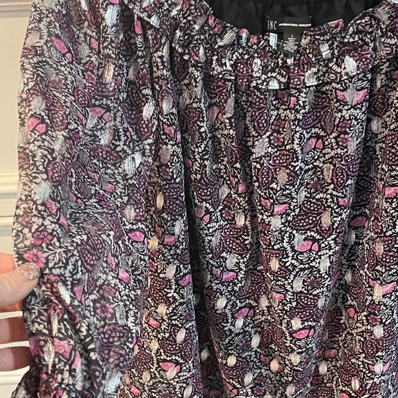 Inc size large off the shoulder blouse. Sheer sleeve and lined bodice. - Picture 3 of 4